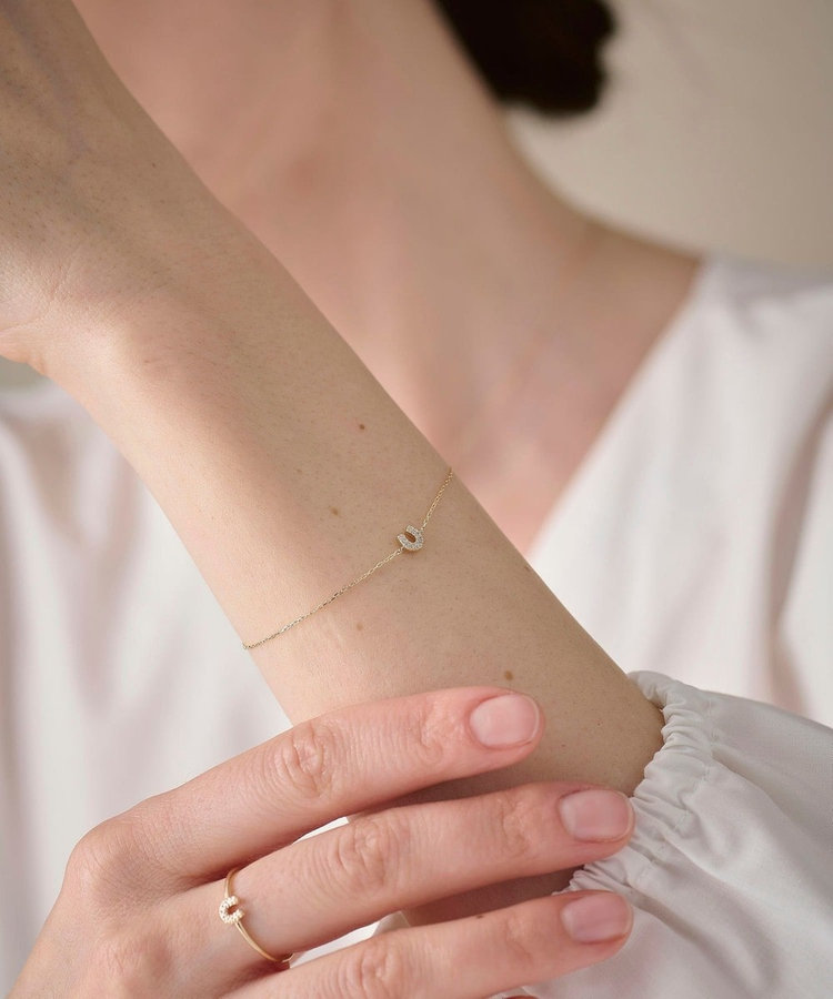 K10YG ダイヤモンド ホースシュー ブレスレット（750484） ｜ women