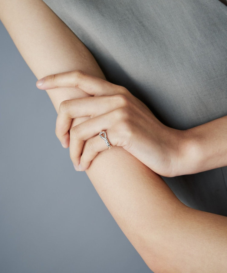 ピンキーリング ツイスト（019785） ｜ women（ウィメンズ） ｜ Jouete