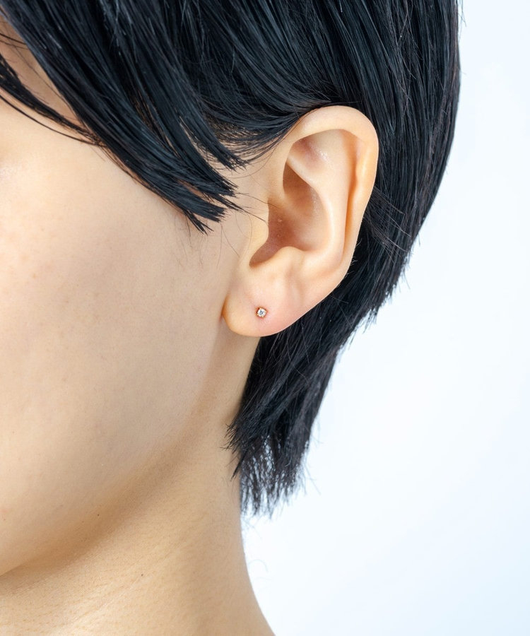 K18YG 一粒ダイヤモンド ピアス（097011） ｜ women（ウィメンズ