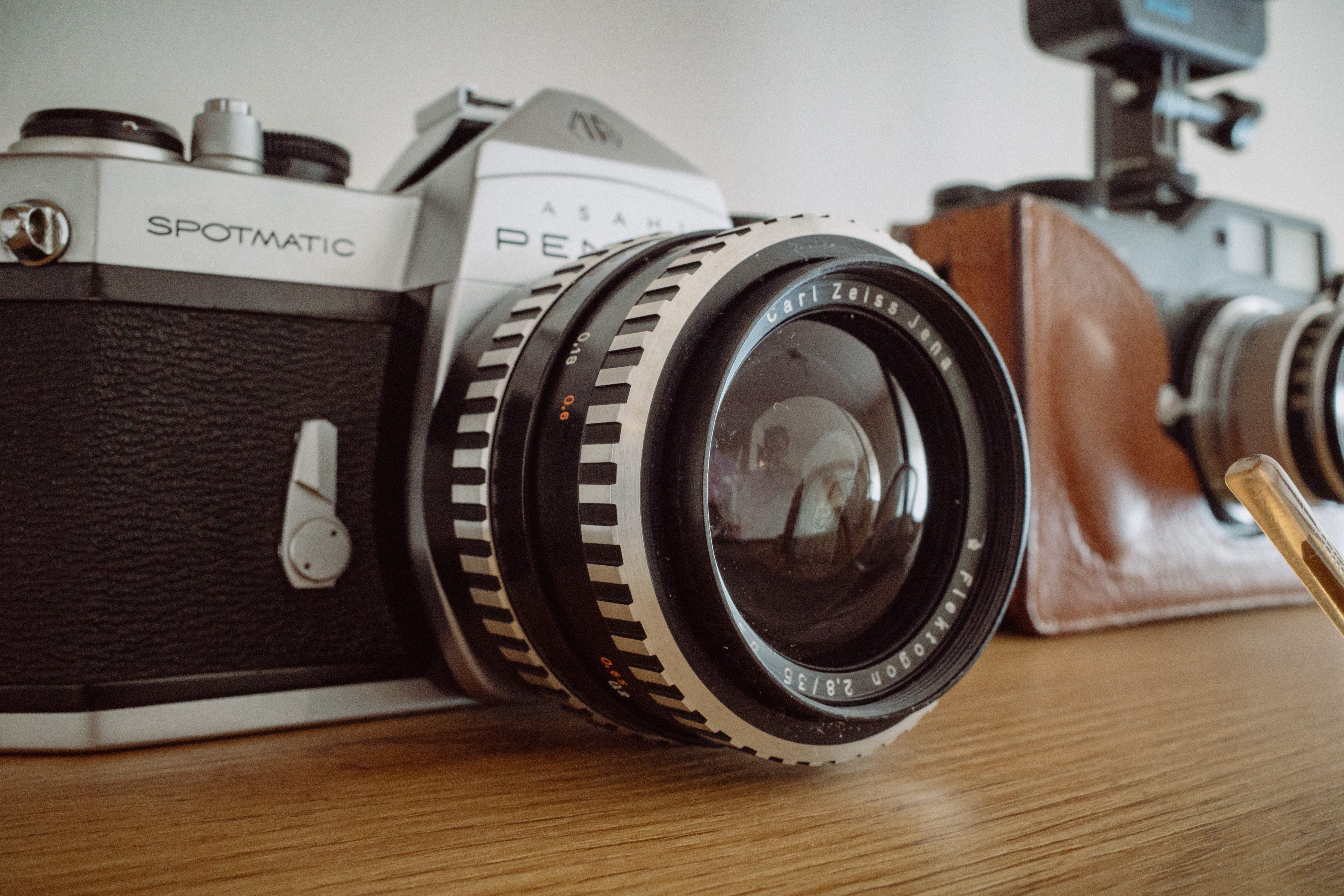 Pentax Spotmatic SP Review | Classic Film Camera | Fox Foto Co