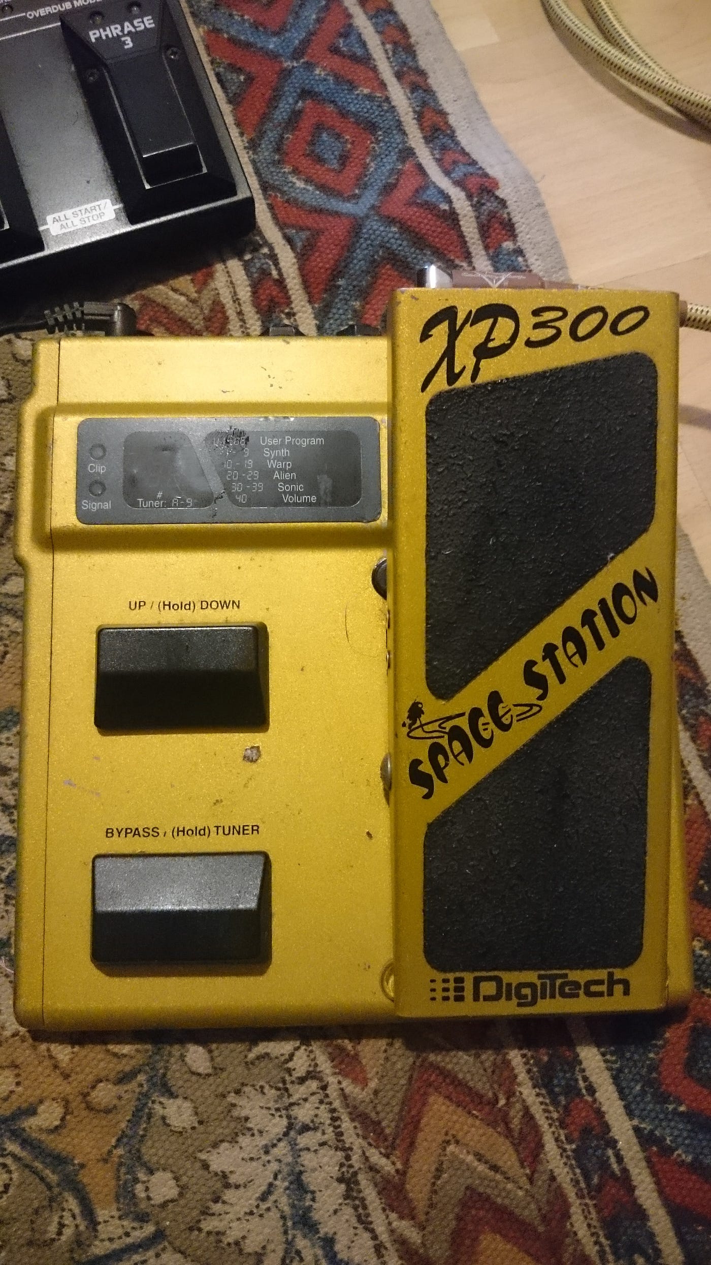 Review: Digitech XP-300 Space Station | by Alex Lynham