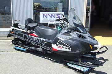 ノースウエスト特殊車両-スノーモービル販売