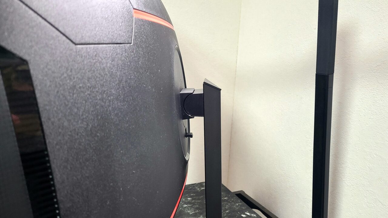 Jlinkの32インチフルHD240Hz湾曲ゲーミングモニター‎をレビュー！