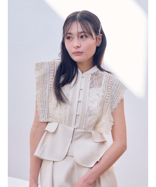 スイッチングレースブラウス｜リリーブラウンの通販｜&mall（アンド