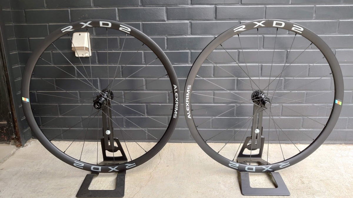 超軽量ｱﾙﾐﾃﾞｨｽｸﾎｲｰﾙ！】ALEXRIMS RXD2入荷！【ｺｽﾊﾟ◎】 | 自転車のこと