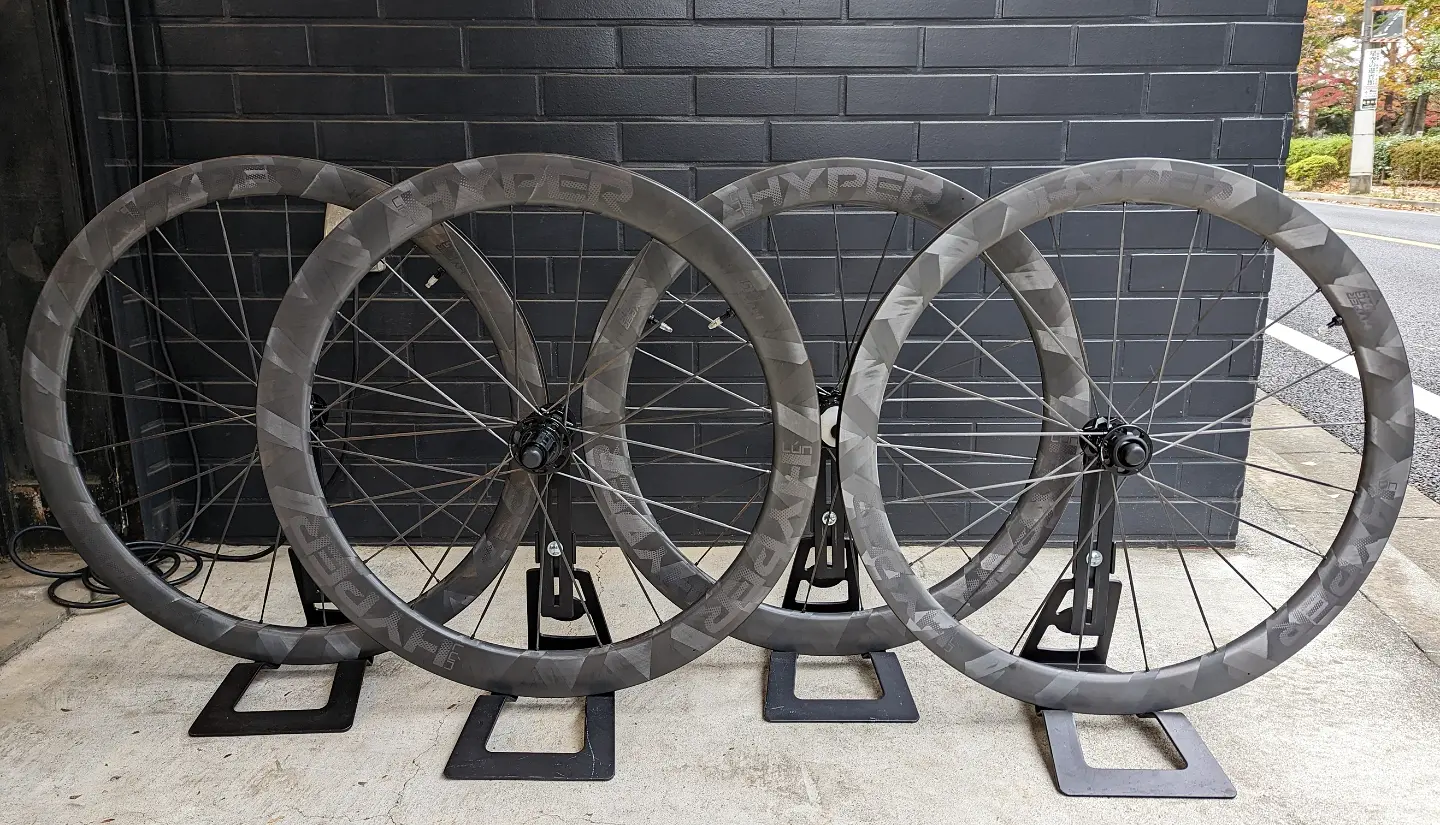 新規取り扱い開始！】Lún HYPER D45入荷！【ｶｰﾎﾞﾝﾎｲｰﾙ！】 | 自転車の