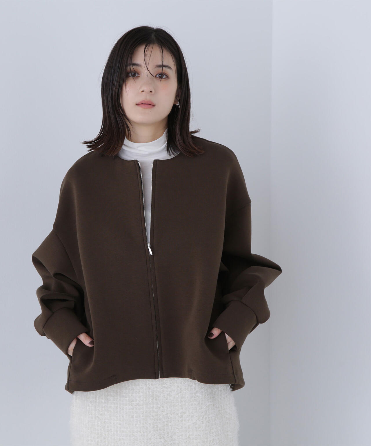 ノーカラーダンボールブルゾン | NATURAL BEAUTY BASIC（ナチュラル
