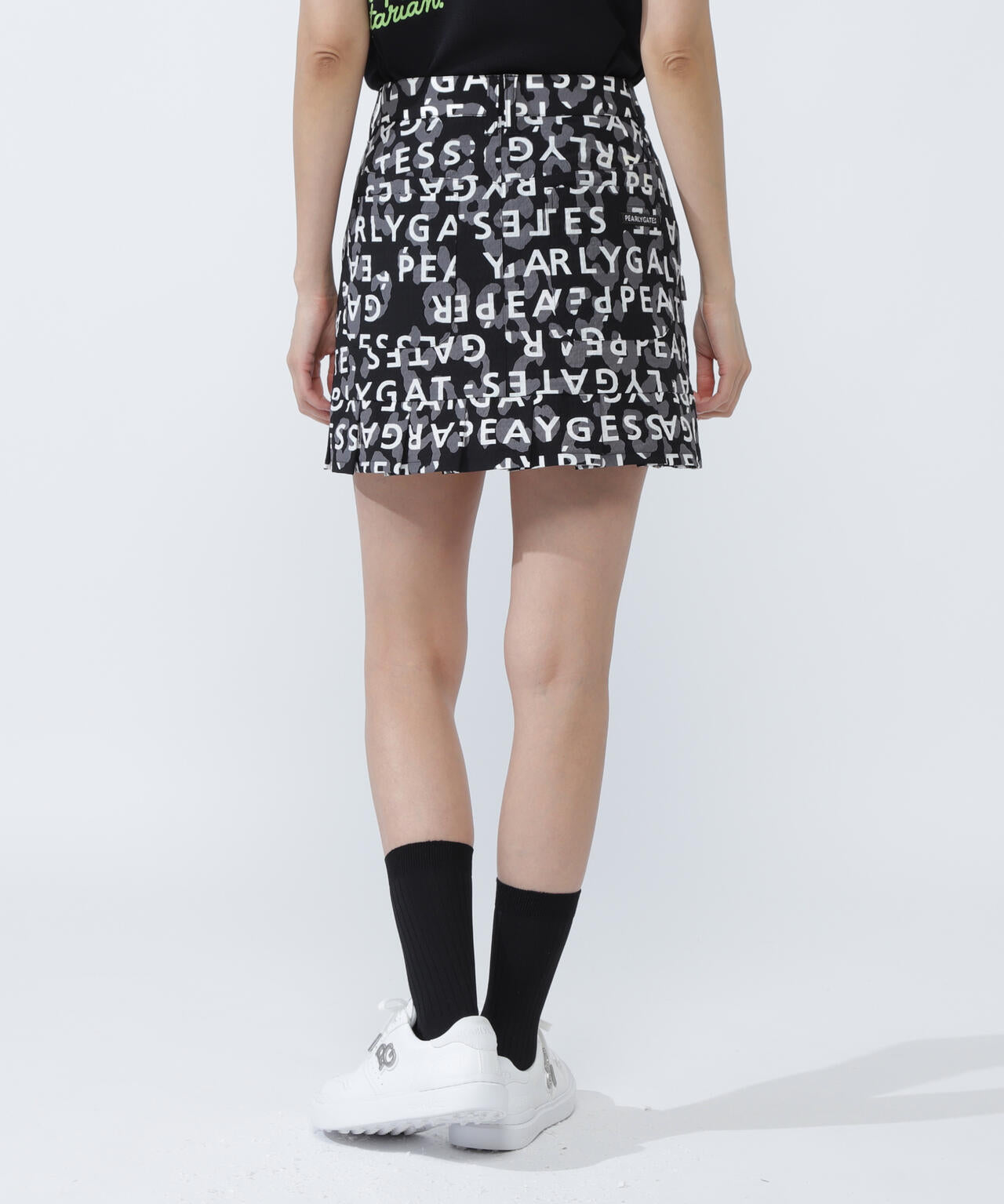 Nyストレッチドビースカート ＜ロゴヒョウ柄＞ | PEARLY GATES