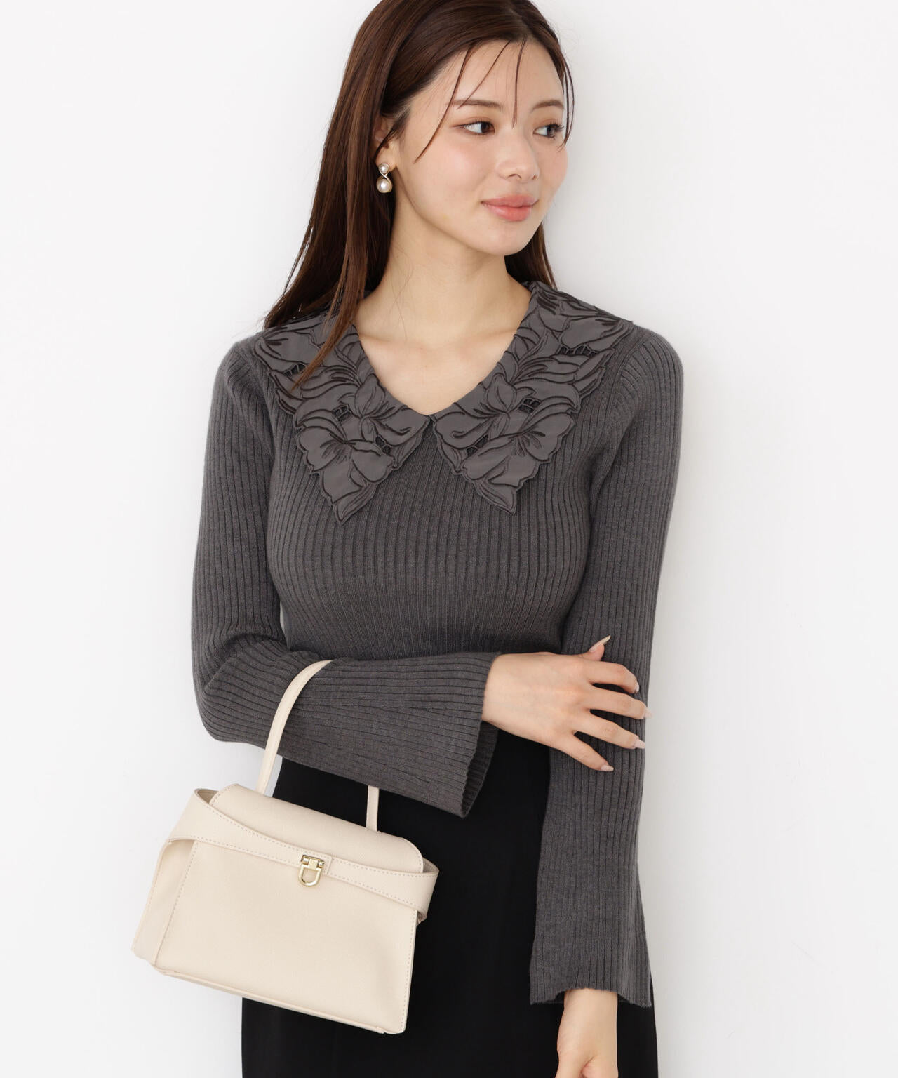 レース襟付きニット | PROPORTION BODY DRESSING（プロポーション