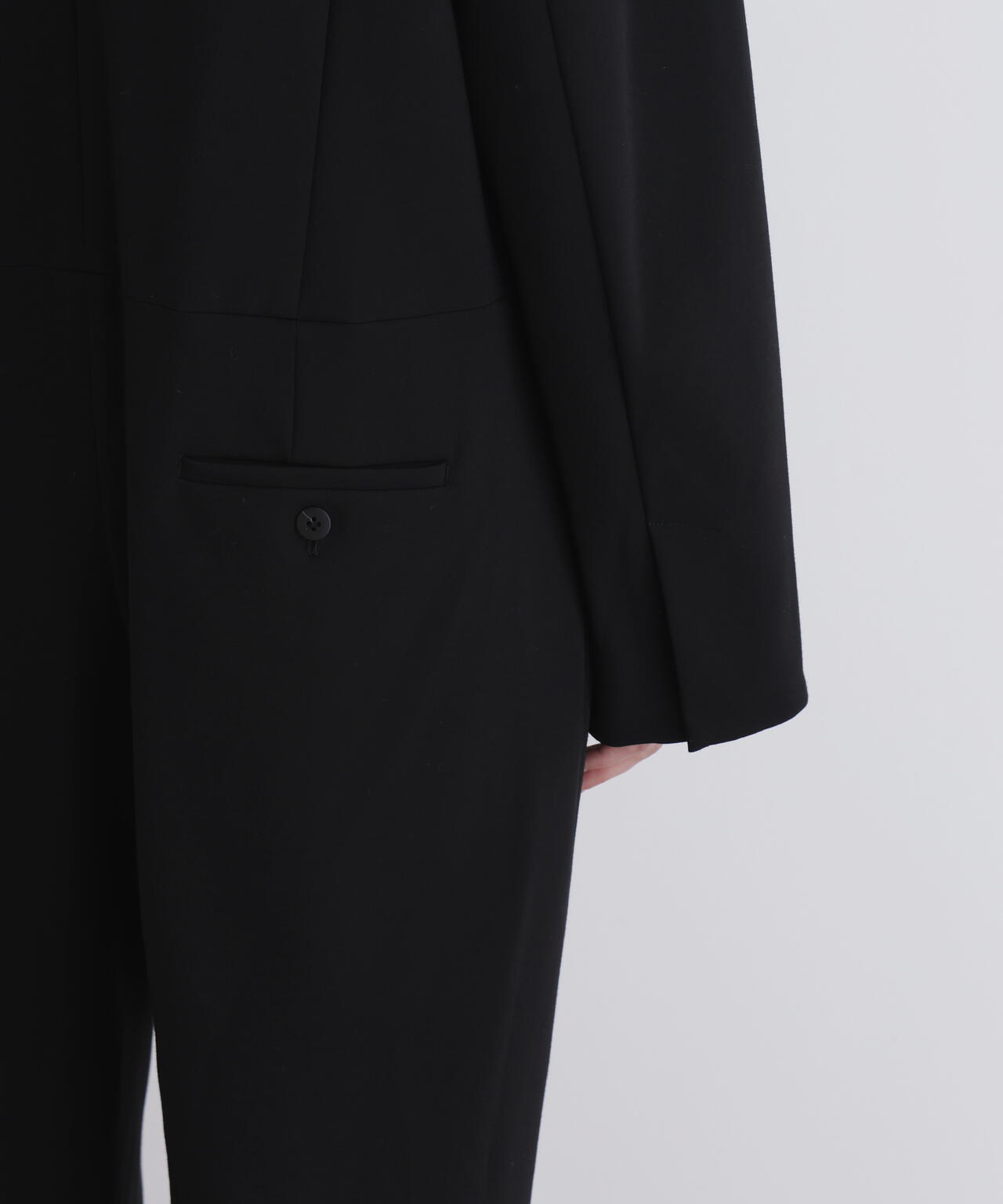 ダブルクロスVN／Cコンビネゾン | LE PHIL（ル フィル） ｜【公式