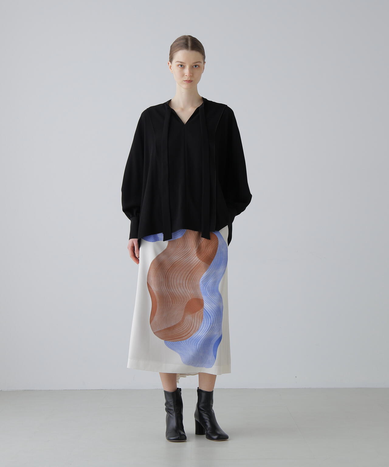 コントゥアープリントスカート | ADORE（アドーア） ｜【公式】通販mix