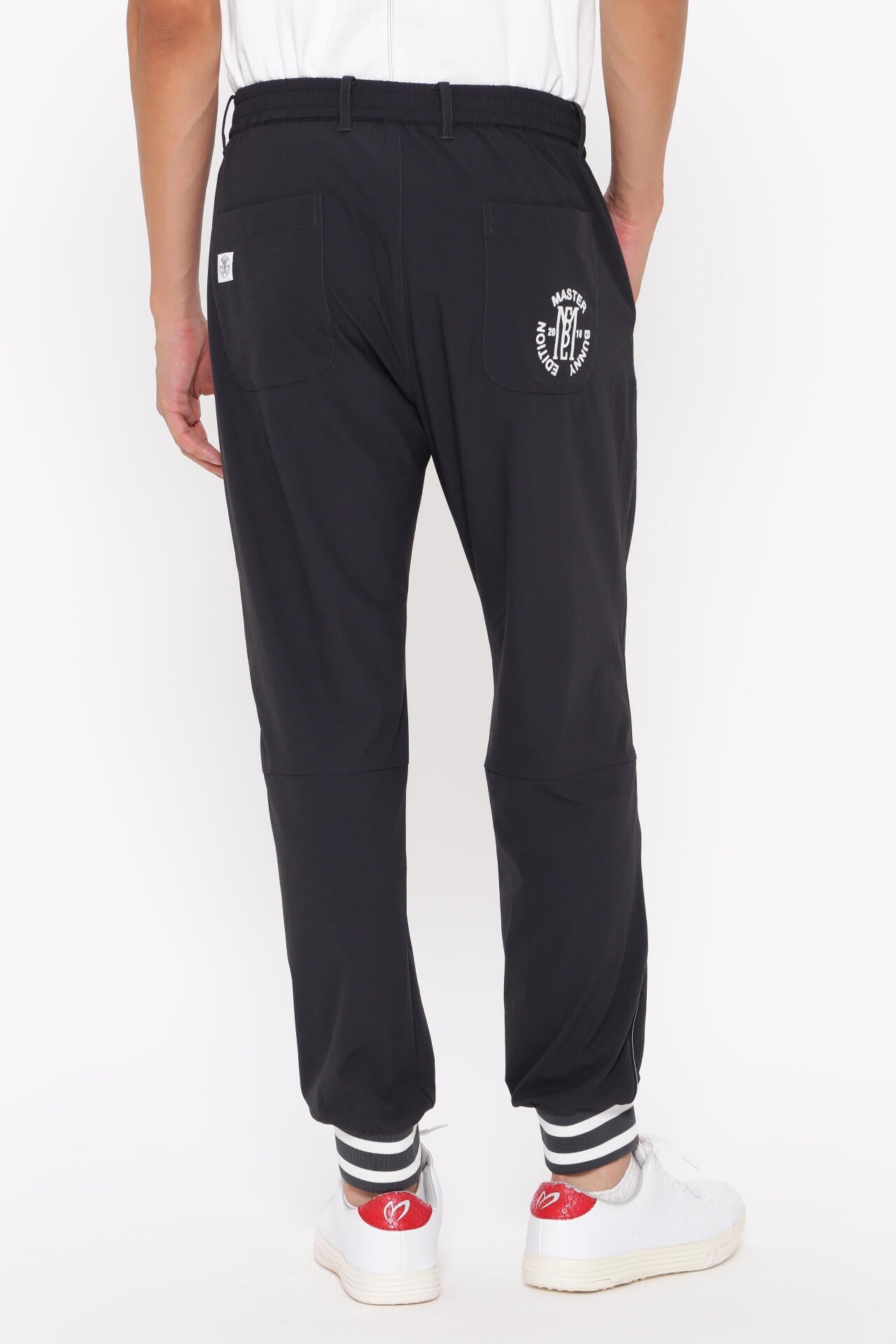 ナイロンストレッチ ジョガーパンツ | MASTER BUNNY EDITION（マスター