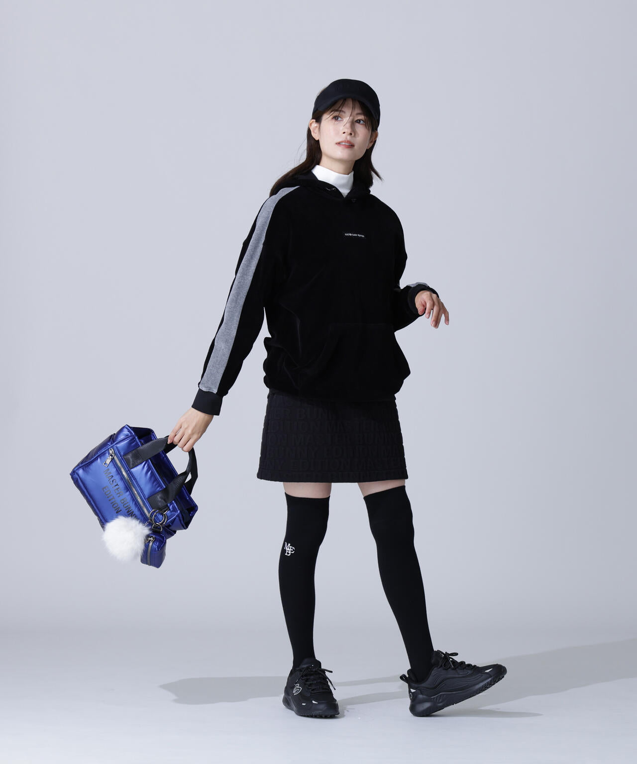 ファーポンチャーム付き合繊カートバッグ (UNISEX) | MASTER BUNNY