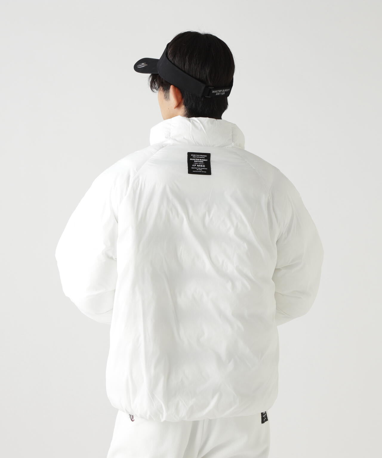 マスターバニー ブルゾン ホワイト 中綿 ジャケット ダウン 白 裏地
