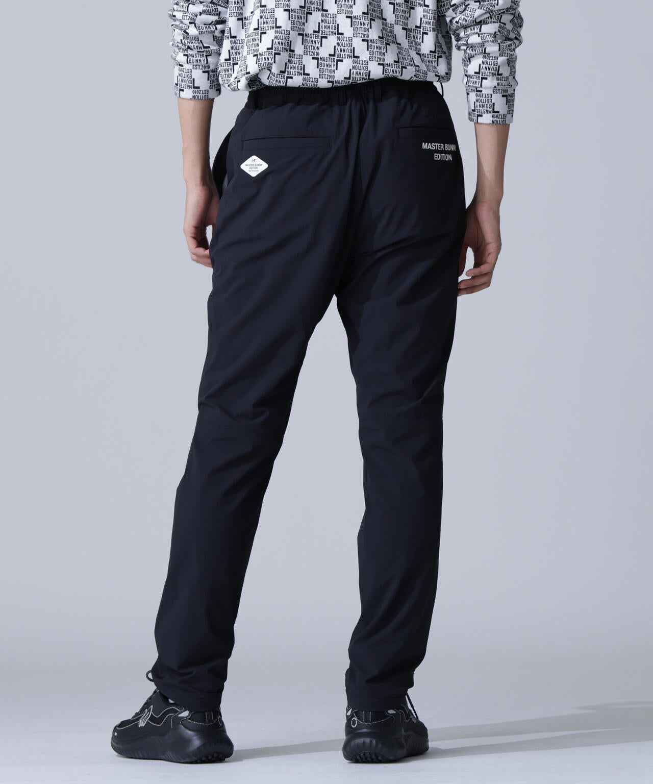 みーやんMASTERBUNNYEDITION 2024秋 ストレッチパンツ みーやん