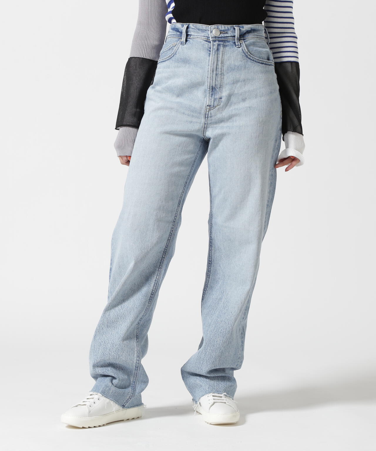 YANUK(ヤヌーク) LEA/ボーイズストレート/カットオフフロスト/COF | B