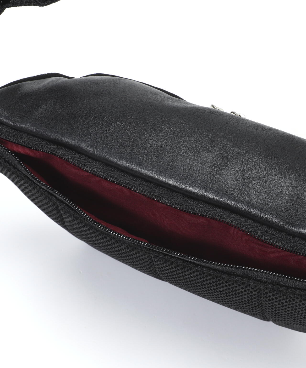 直営店限定》VARSITY DESIGN BULTO BODY BAG / バーシティ デザイン