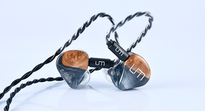 Maslow - コンシューマー向けオーディオ機器 -ミックスウェーブ株式会社