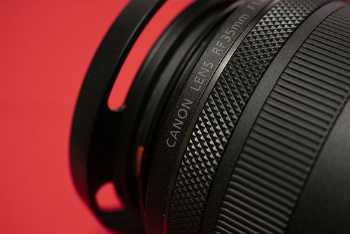 RF35mmF1.8にメタルレンズフードをつけてみた – mono-logue