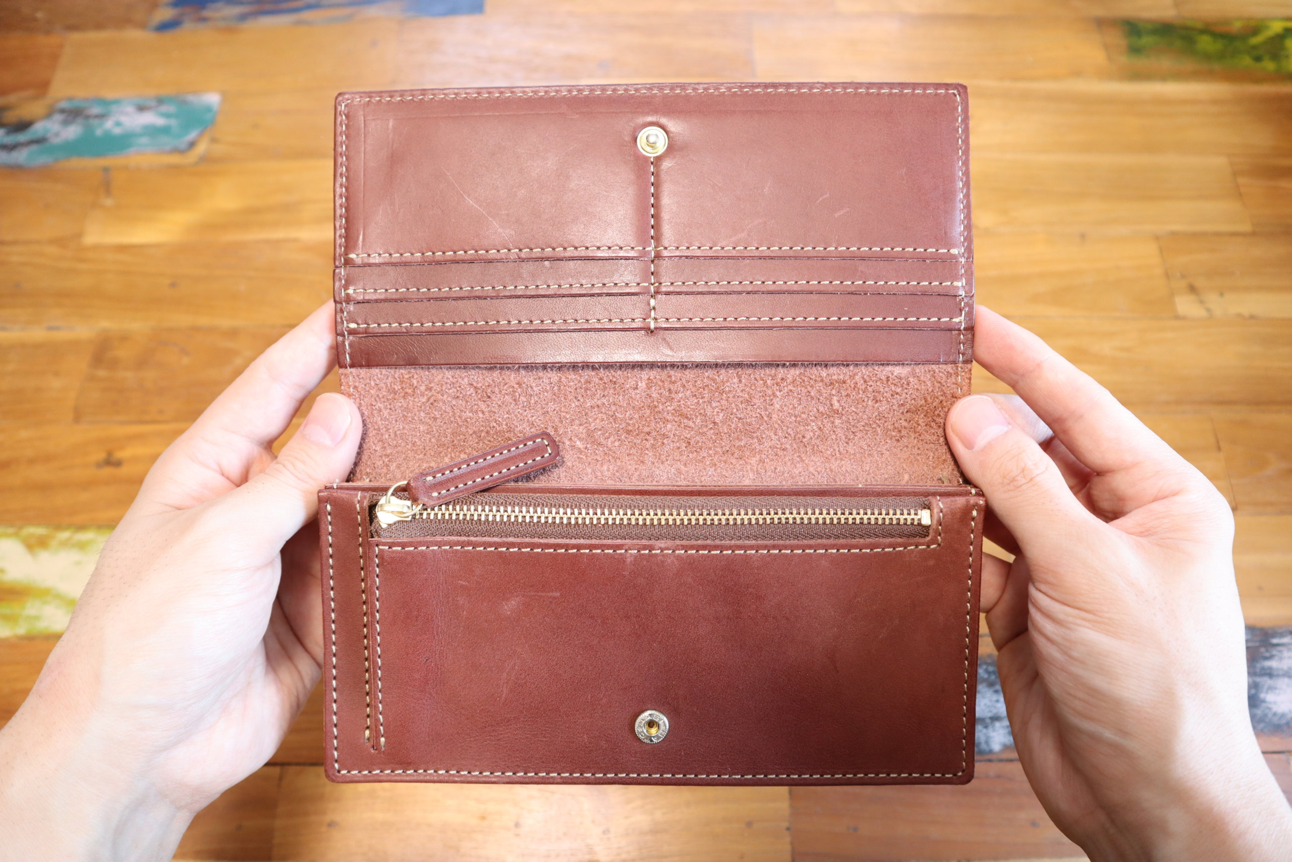 レビュー】土屋鞄製造所 ディアリオ ロングウォレット【しなやかで味の