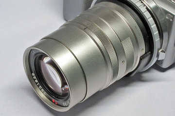 Carl Zeiss Sonnar T* 90mm F2.8 G | b's mono-log