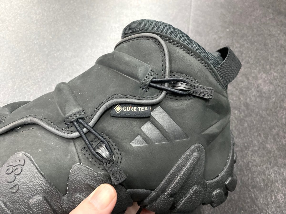 GORE-TEXの無敵級が降臨」山も街も制覇！究極の万能シューズ
