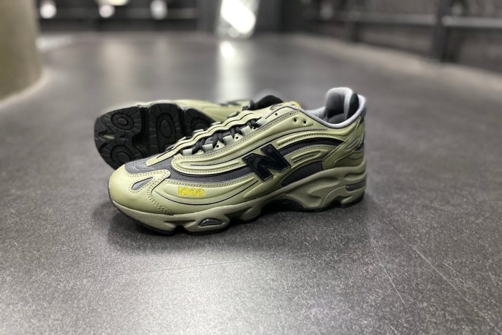 ニューバランス 1999年の名作」冬にぴったり、新時代仕様の“M1000”を