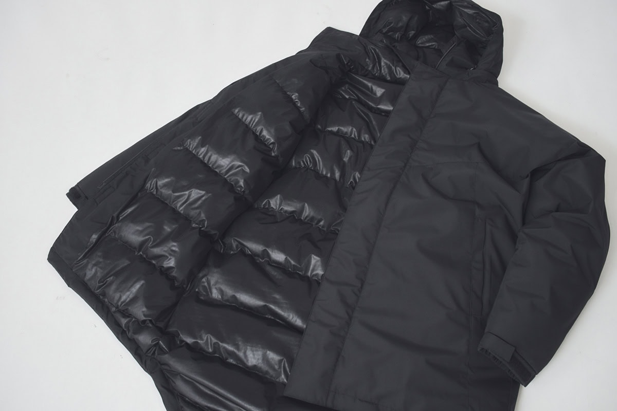 暖かすぎる快適アウター】ニューバランスのよさが凝縮「ブラックアウト