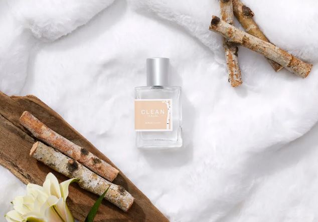 美容のプロが注目する 香水3選】トレンドは“大自然” 冬のフレグランス