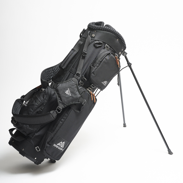 カバンブランドの本気を見た！ 今どきのゴルフバッグは便利すぎる