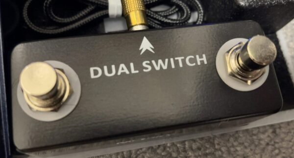 ZOOM MS-100BT - MultiStomp Guitar Pedal with Bluetooth - mononofu