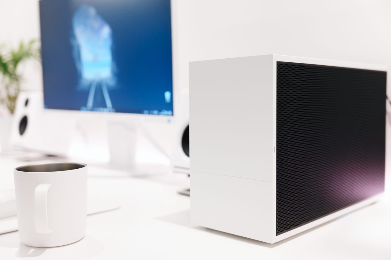 FormD T1 V2.1 Coated E-White レビュー／最高にシンプルなデザインの