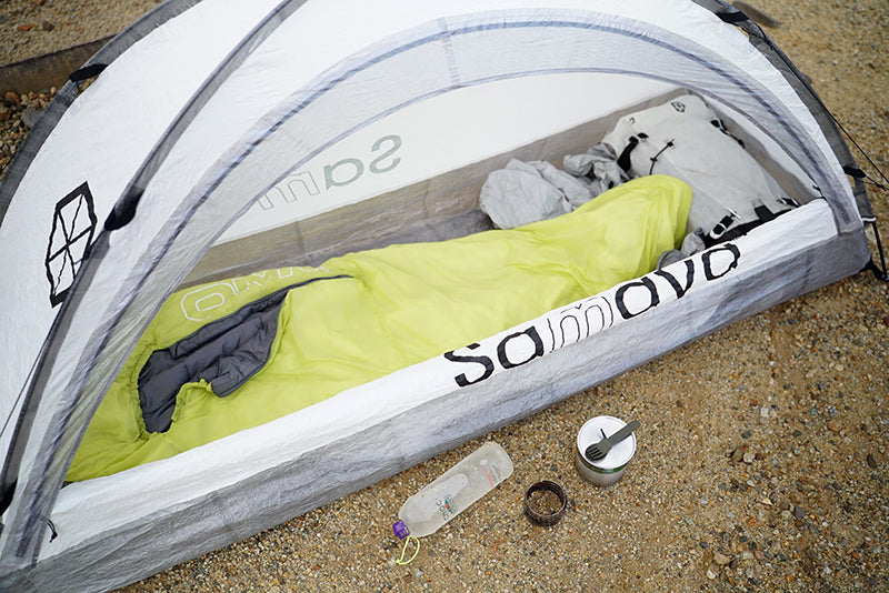 軽い‼️OMM Mountain Raid 233 寝袋 ライムグリーン OMM Mountain Raid