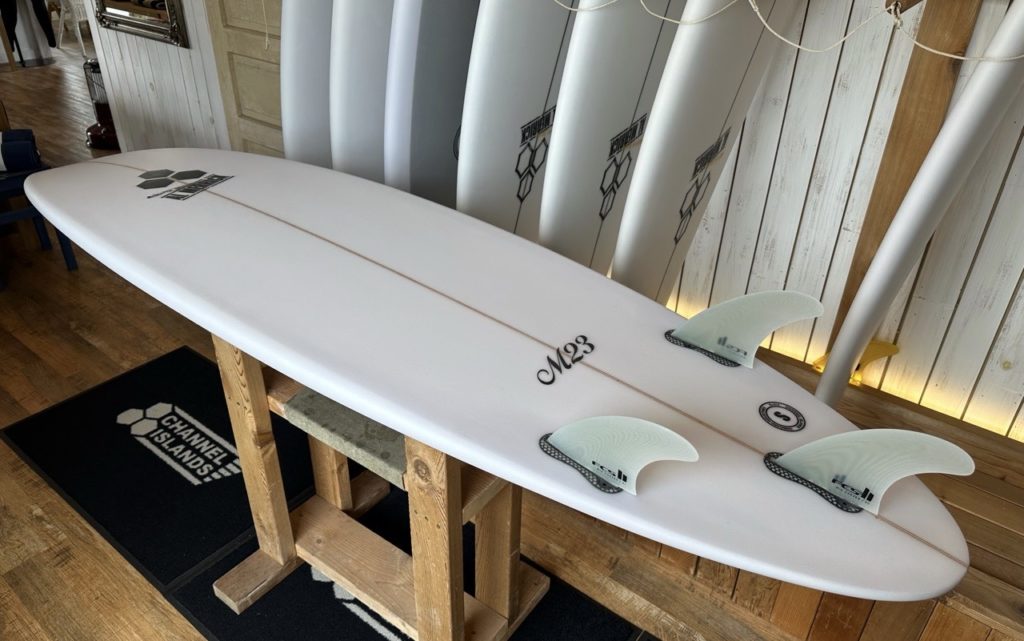 ミッドスラスターXLフィン | MOANA COASTAL SERVICE