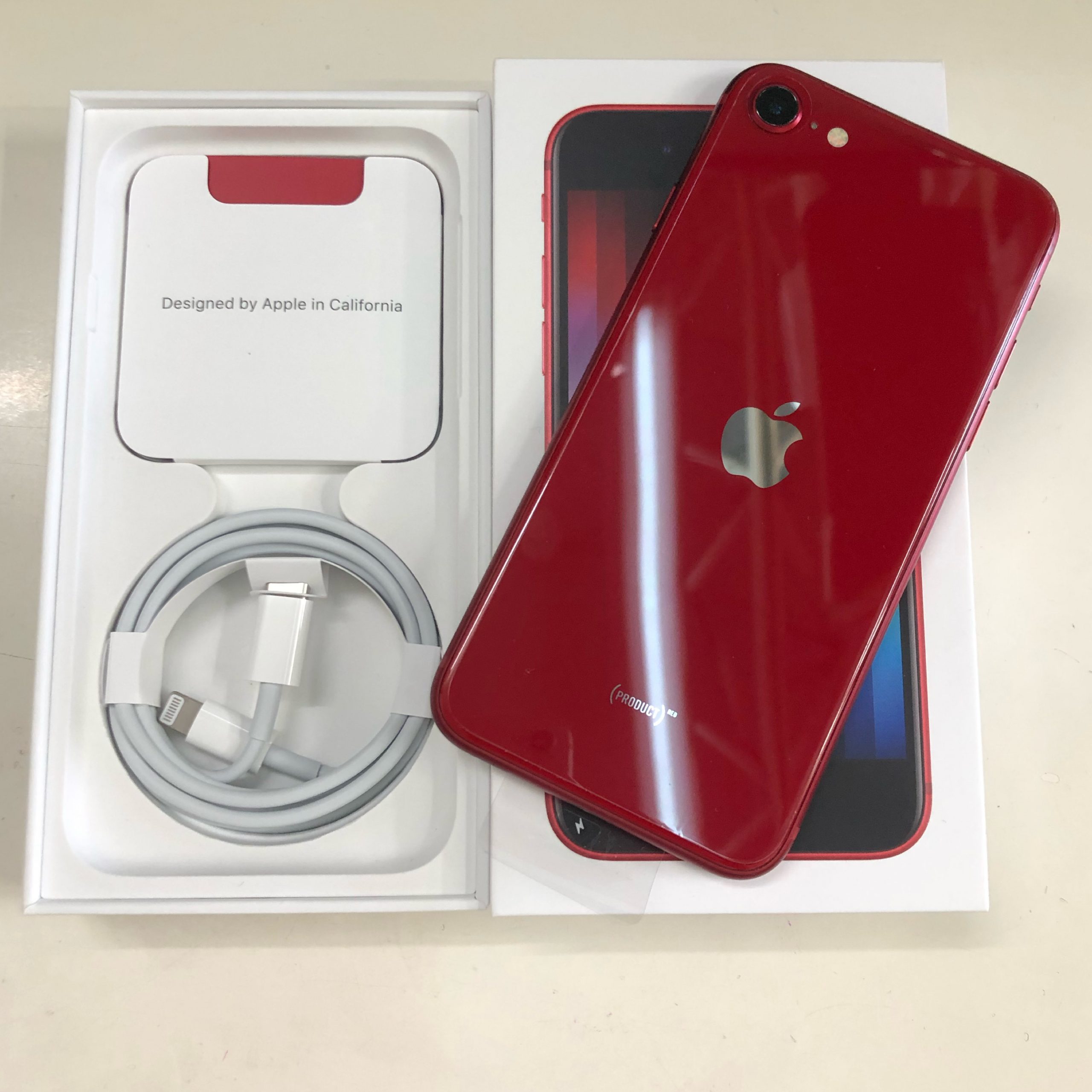 iPhone SE 第3世代 2022年 | スマホ・携帯・iPhone高価買取の