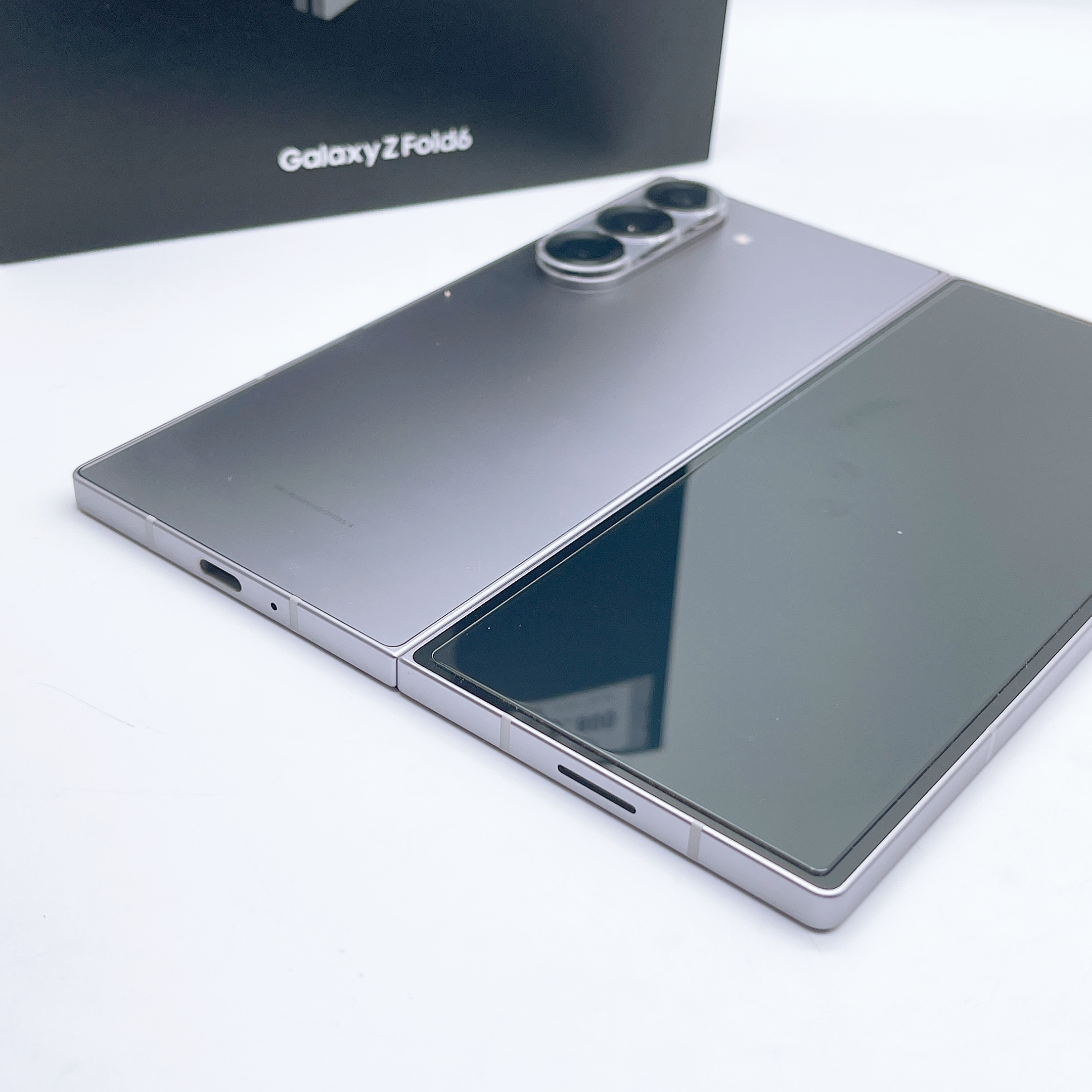 Galaxy Z Fold 6 512GB Silver Shadow SIM FREE