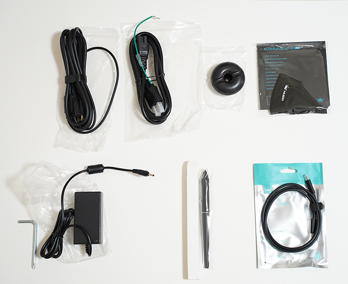 HUION KAMVAS 22 Plus+keydial mini 液晶タブレット レビュー • 3DCG