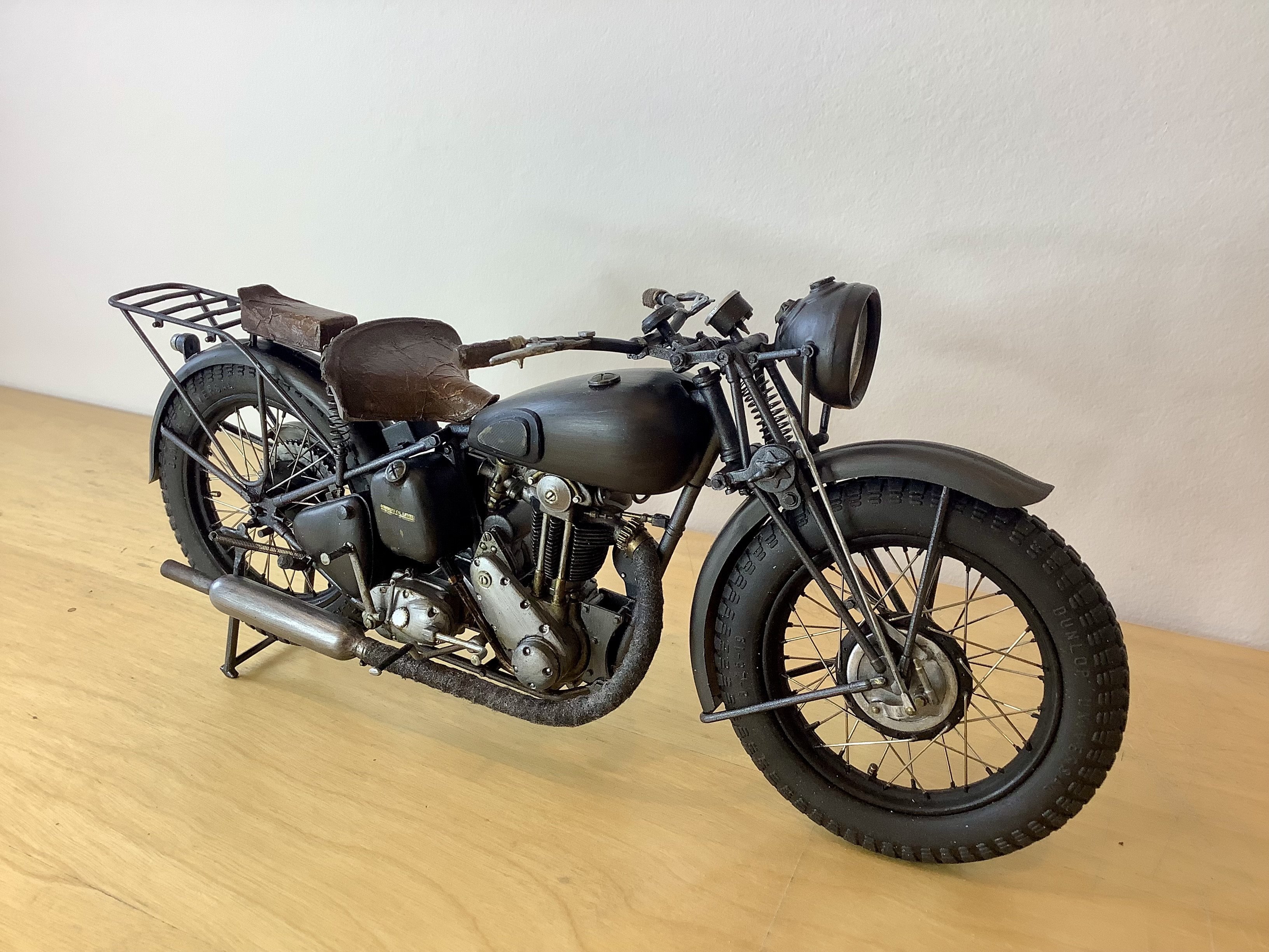 Triumph 3HW by Tim Moore - Italeri - 1/9 - Page 2 - Non-ship