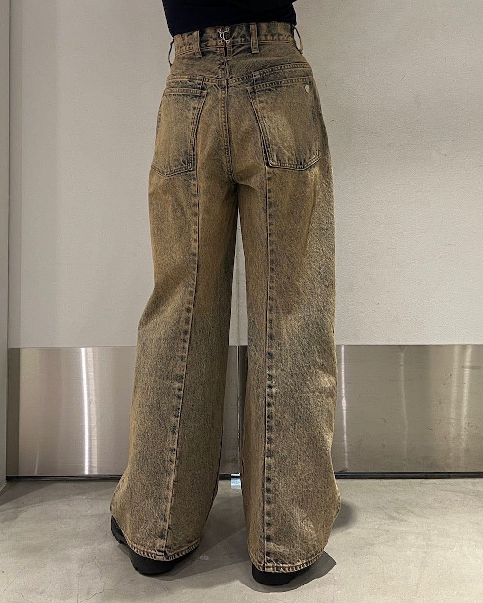 ワイドデニムパンツ｜Chika Kisada（チカ キサダ）通販オンライン