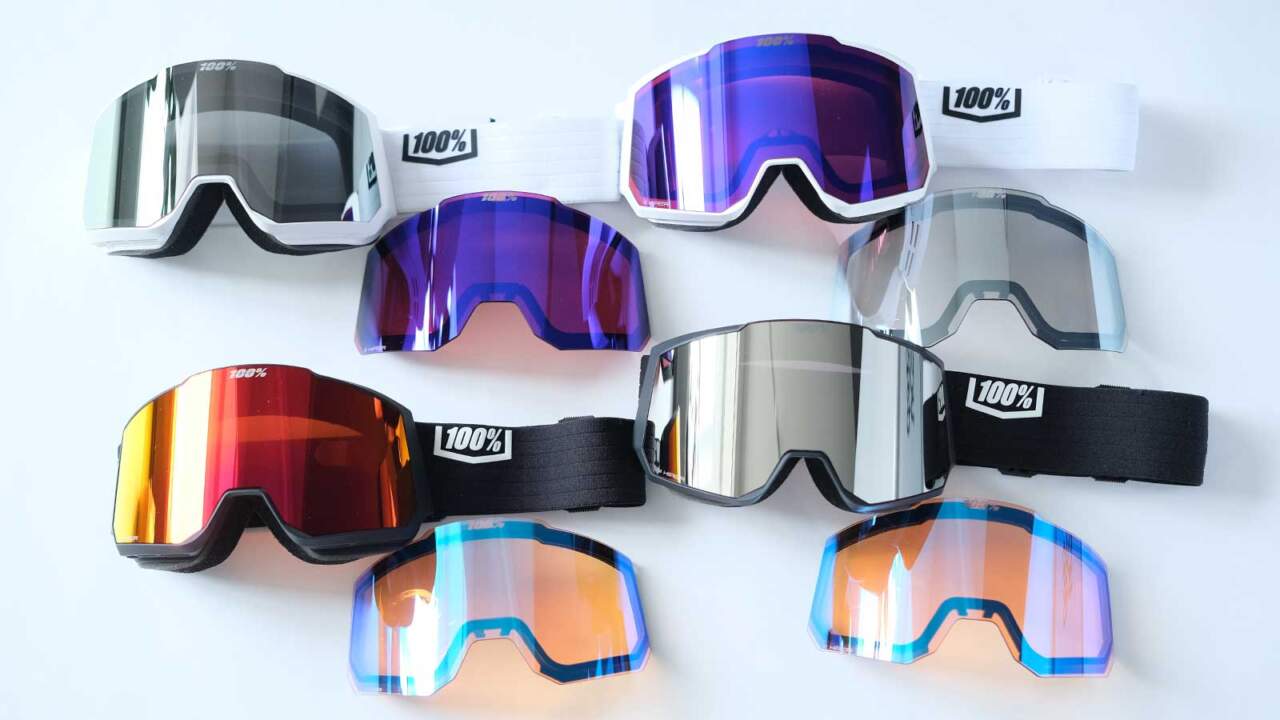 100% SNOW ｜北海道で使うなら？HYPER LENSガイド | スノーボード