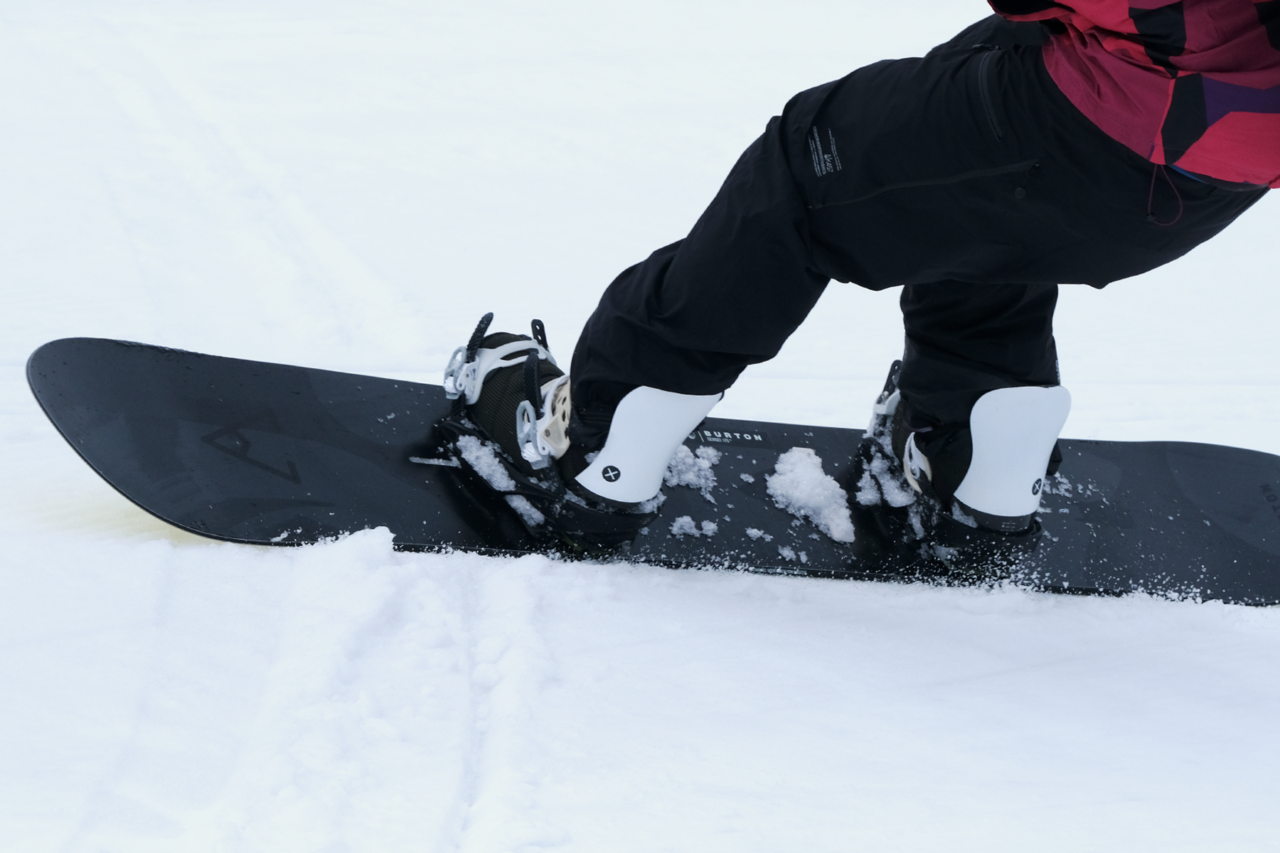 X EST｜超多機能なEST専用ハイスペックビンディング | スノーボード