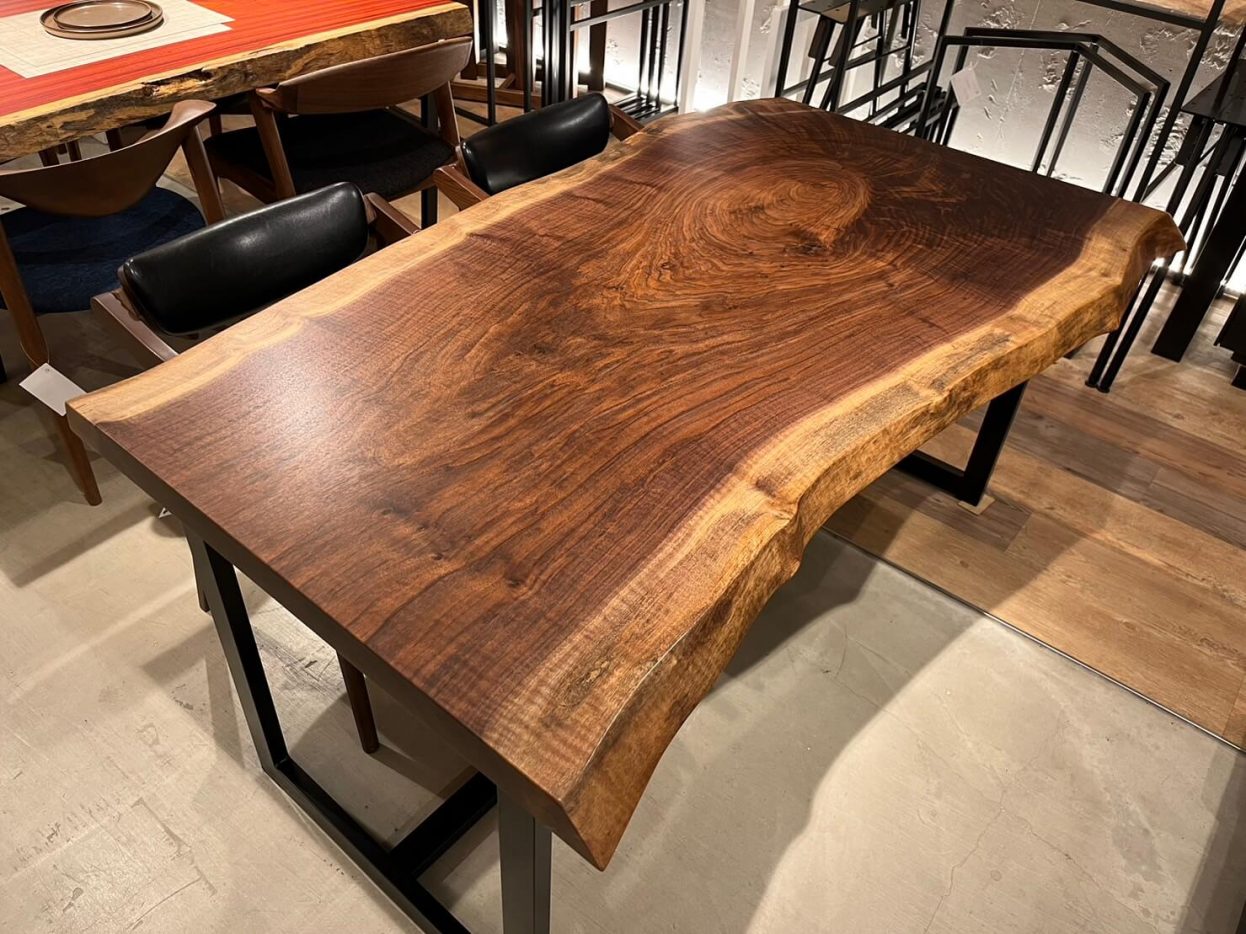吉祥寺ギャラリー 決算オススメ商品のご紹介 | 一枚板テーブル、無垢材