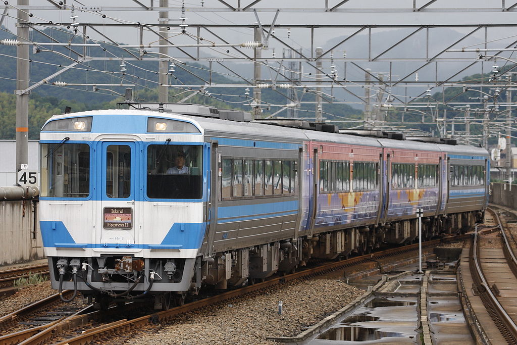 マイクロエース】キハ185系〈アイランドエクスプレス四国II〉2021年8月