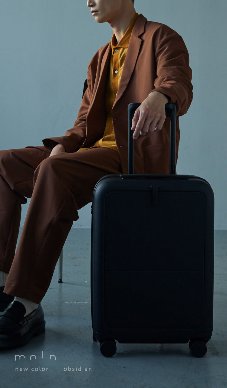 obsidian moln | 鞄のようなスーツケース