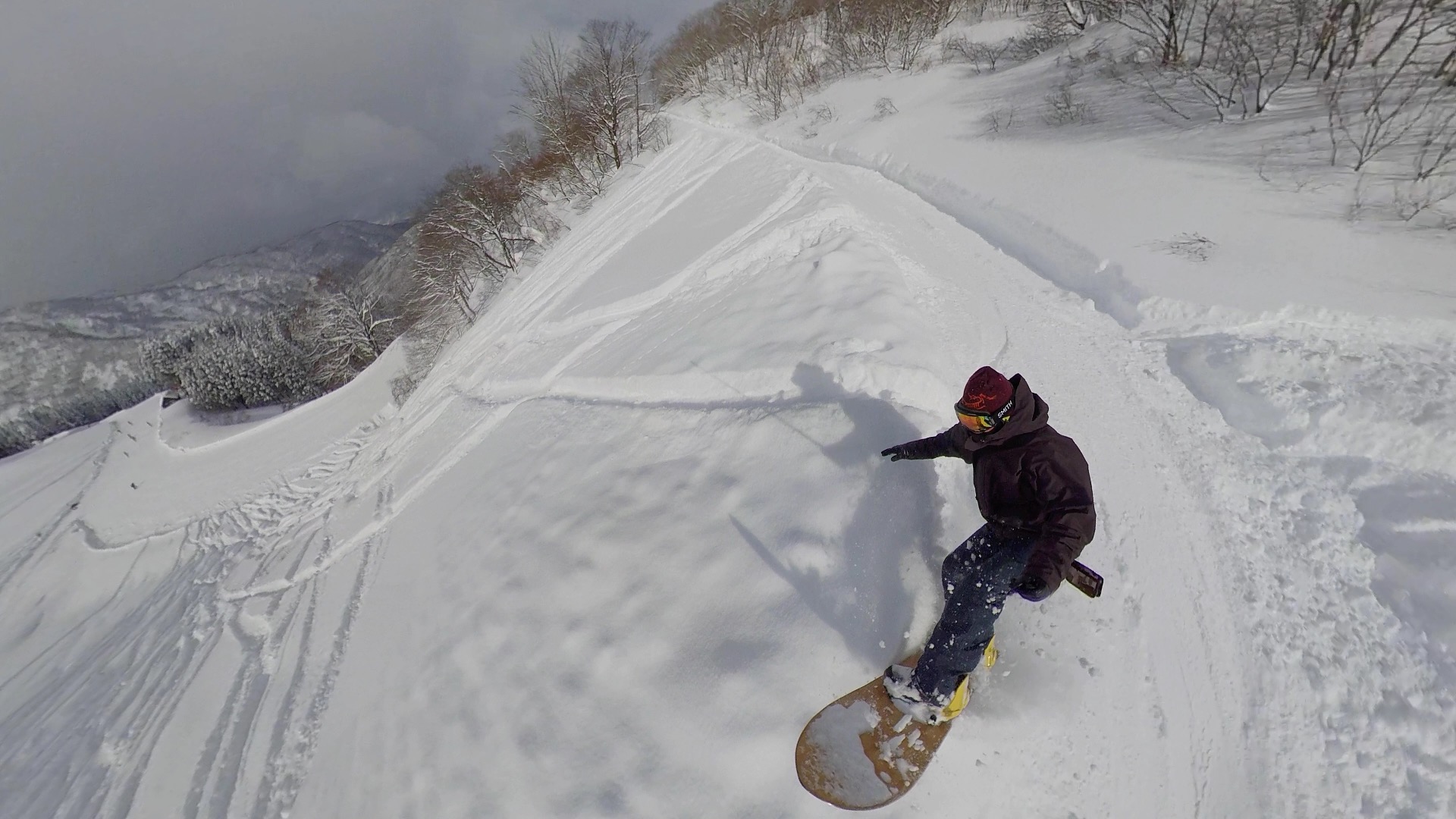 ROCKET FISHでコース脇の新雪を楽しむ | 盛れてません。