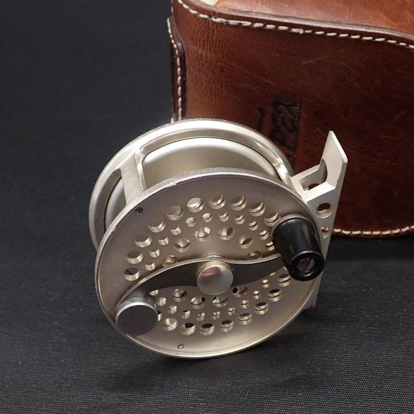 中古 CAPS キャップス 杜の家ブルック 通販