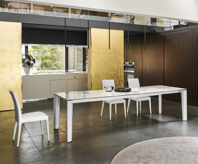 Calligaris(カリガリス)〗Delta セラミックストーン伸長式ダイニング