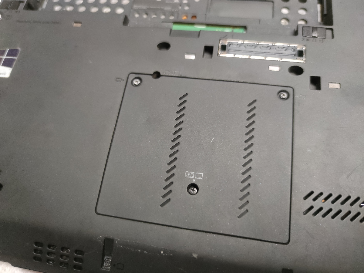 ThinkPad X230】ThinkPad X230のメモリの交換、増設をする｜自転車＆家