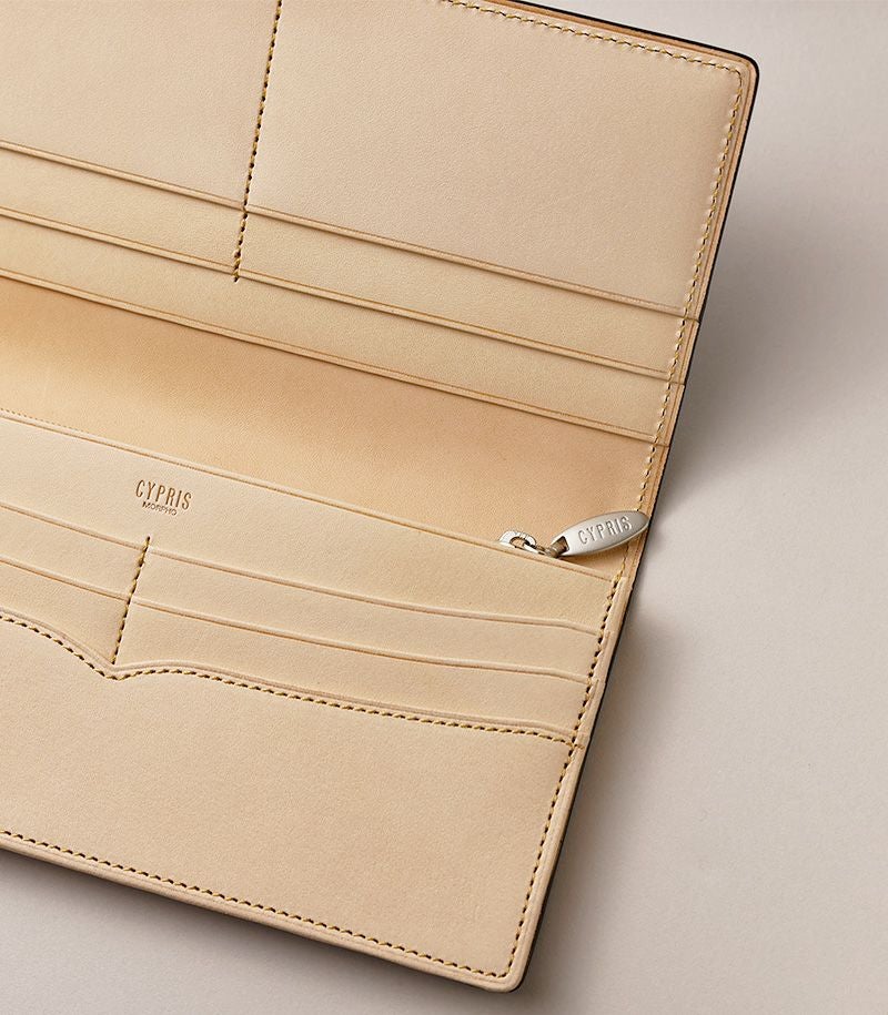 ファスナー付通しマチ長財布｜コードバン＆ベジタブルタンニンレザー