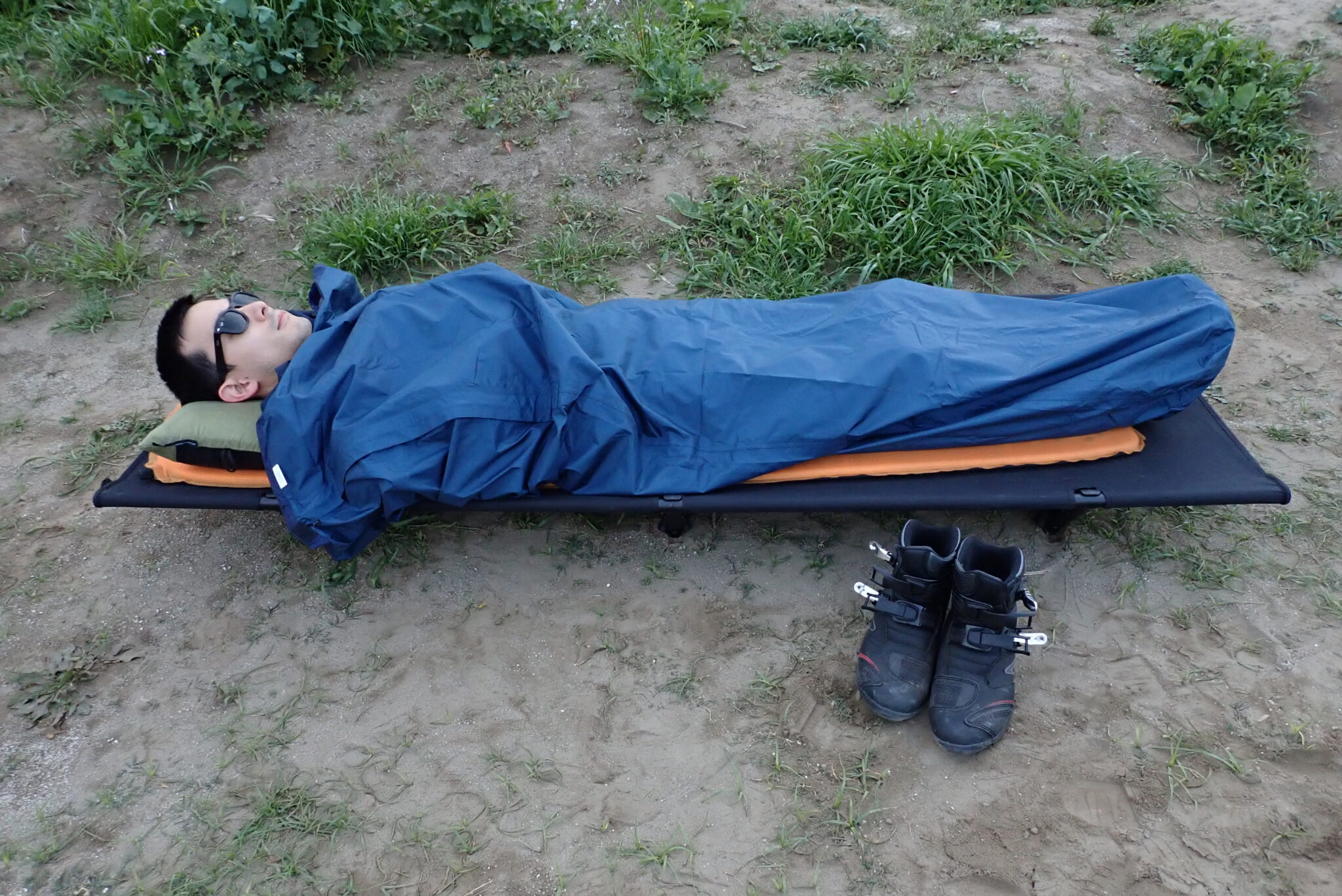 イスカ ゴアテックスシュラフカバー】寝袋の温度調整をして汎用性を